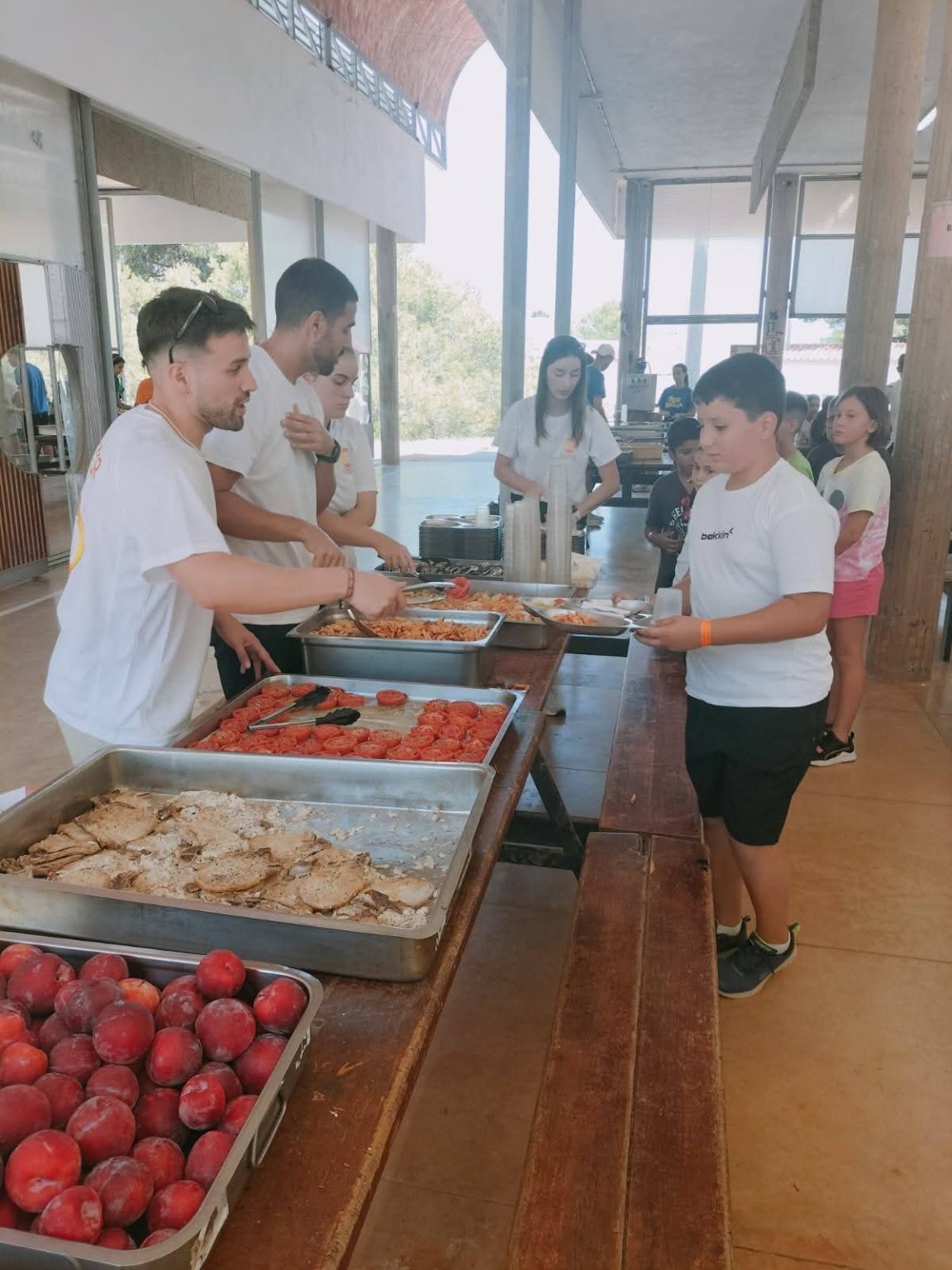 Actividad de convivencia durante una de las ediciones del Campamento de Alcossebre.